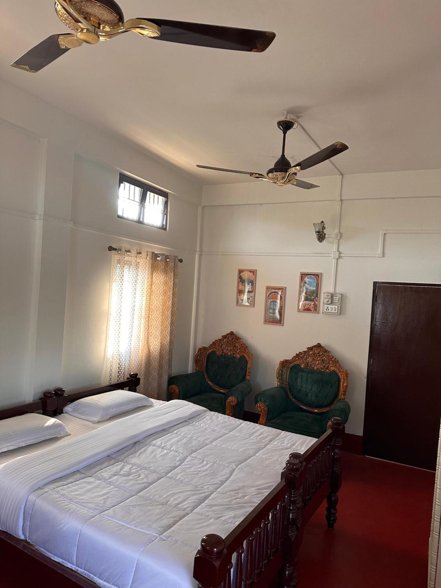 Protibha Homestay Sivasagar Extérieur photo