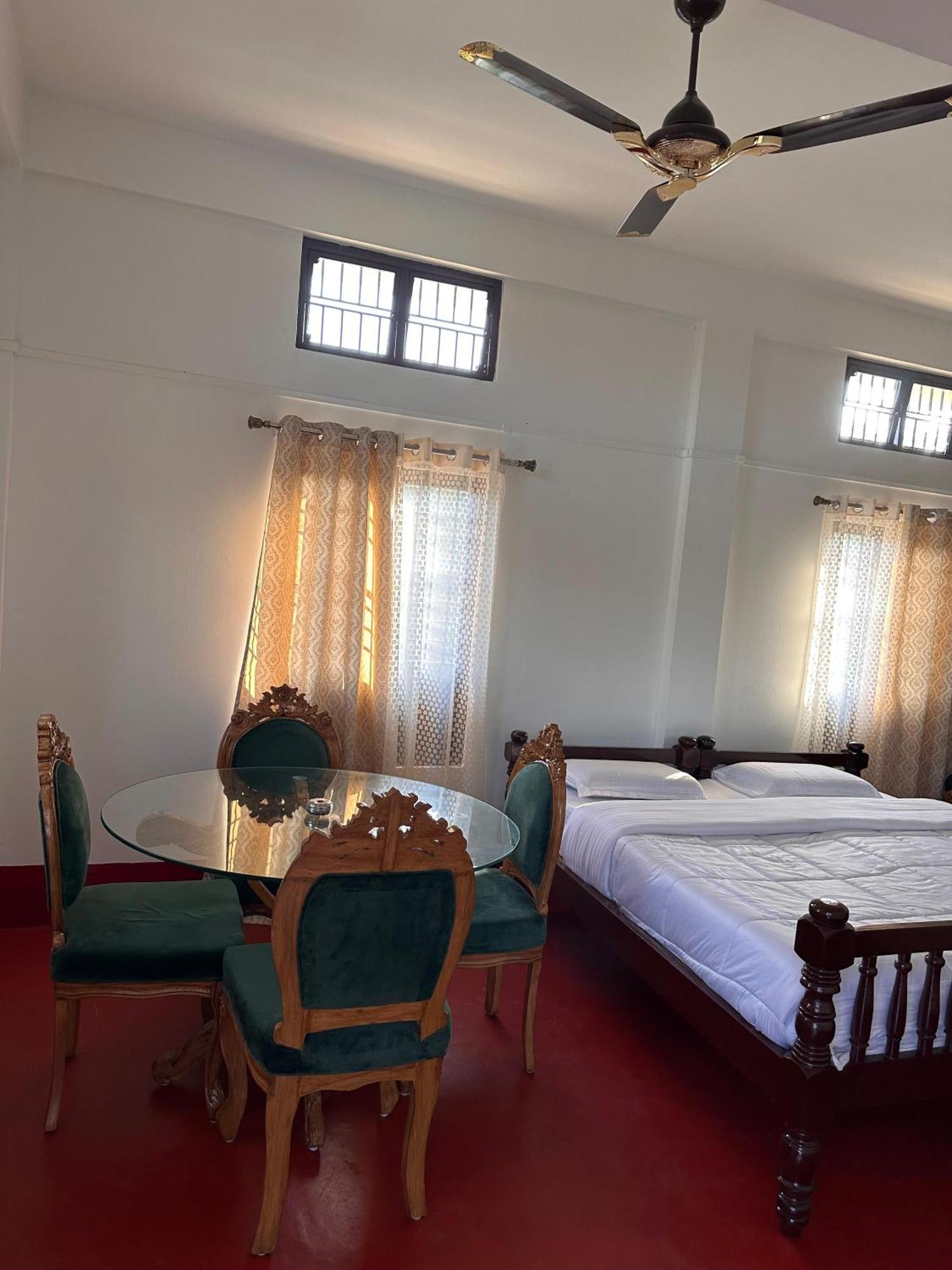 Protibha Homestay Sivasagar Extérieur photo