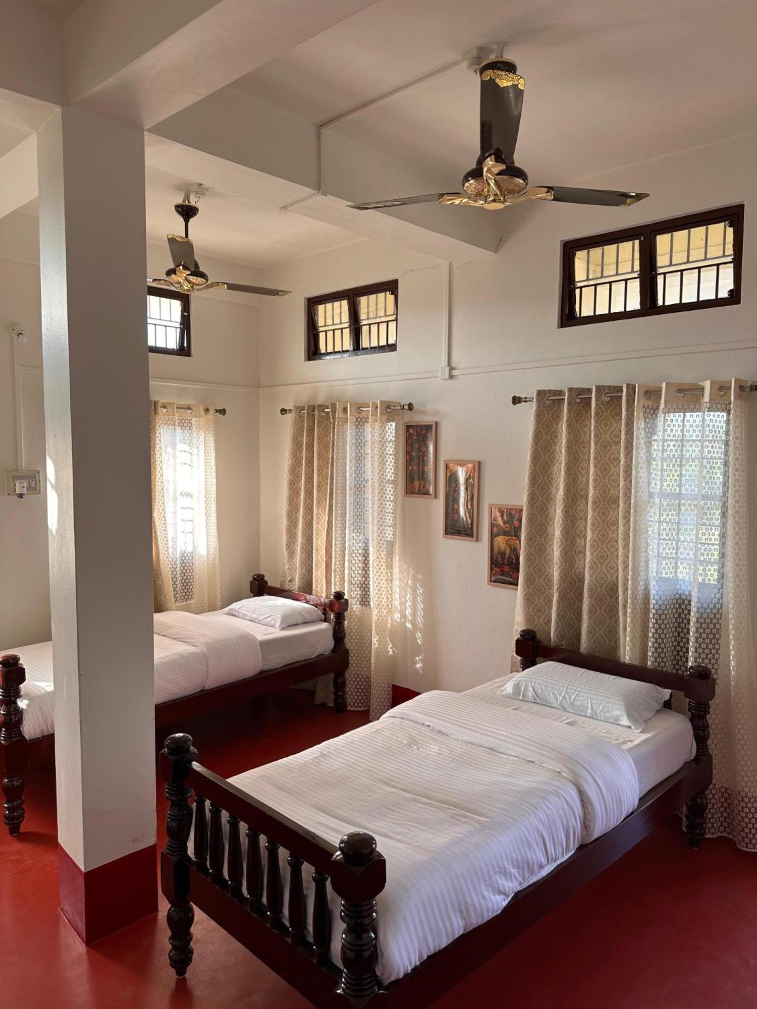 Protibha Homestay Sivasagar Extérieur photo